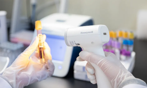 霍尼韋爾HH492高性能二維影像無(wú)線掃描槍.png 霍尼韋爾HH492高性能二維影像無(wú)線掃描槍.png